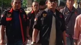 Ketua Umum Adi Warnan Lubis Bersama Pengurus TKN