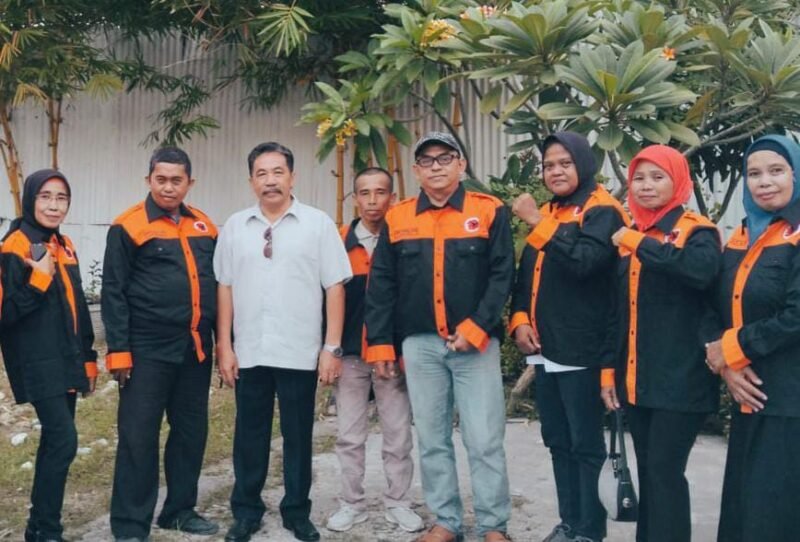 Johan Merdeka, bersama  Pengurus WRC (Walet Reaksi Cepat) BIRENDRA  Sumut