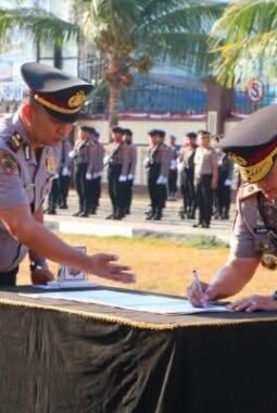 Kapolda Sulut Pimpin Sertijab, Brigjen Pol Susetio Cahyadi Resmi Jabat Wakapolda