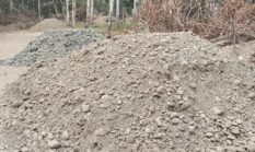 Proyek Jalan Simpang Kereto–Mangku Negara Jadi Sorotan, Batu Pengeras Diduga Banyak Campuran Tanah